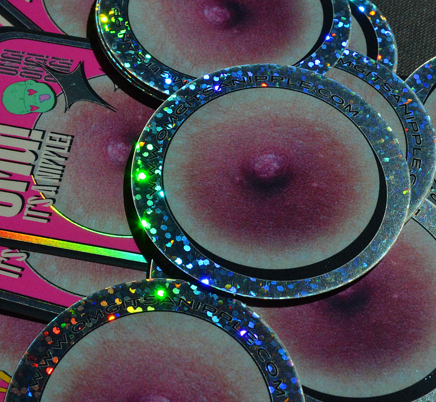 Productfoto of Stickers showing a Nipple.